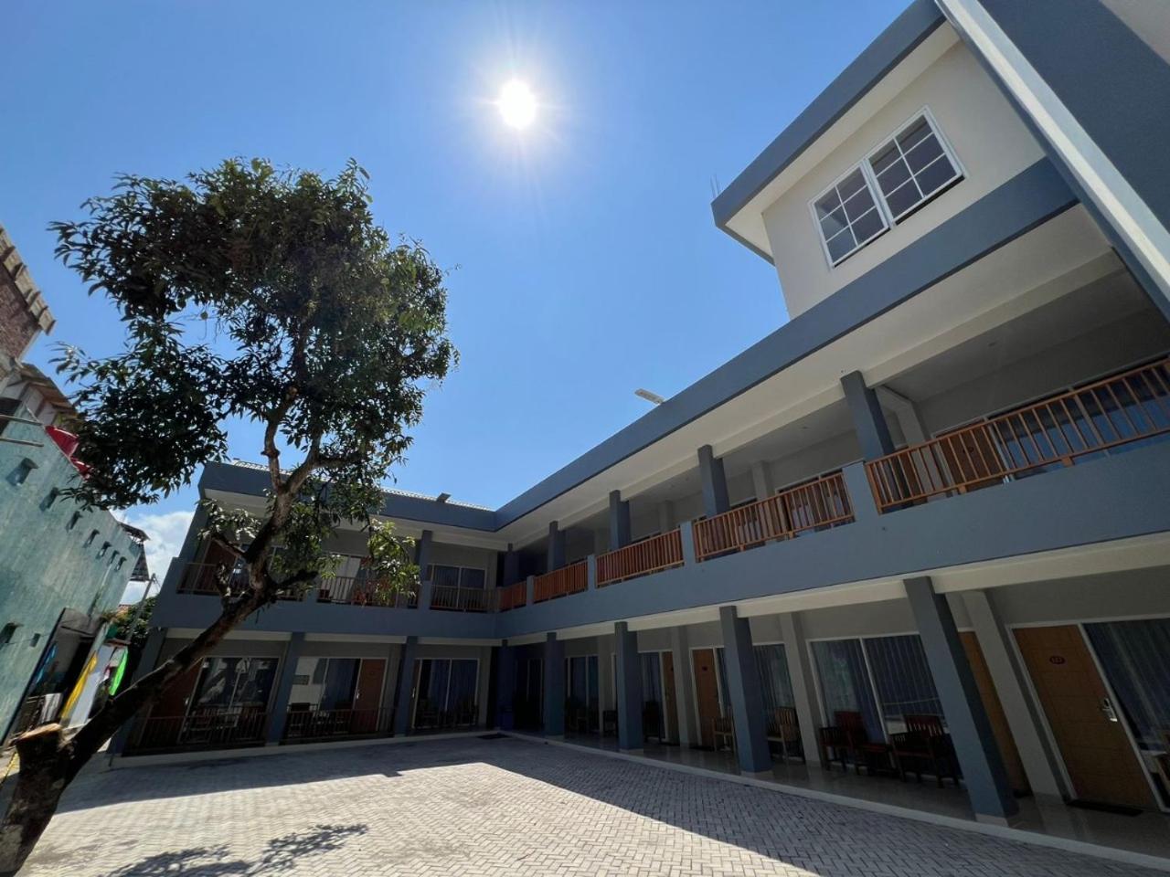 Hotel Century Pangandaran Exterior photo